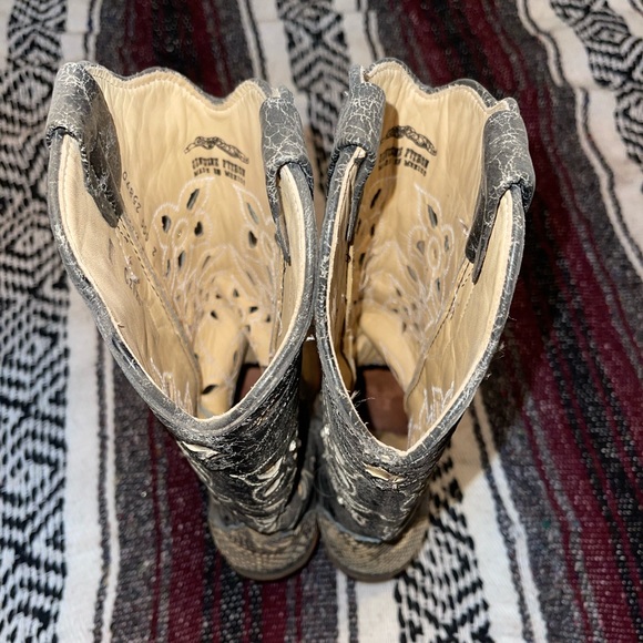 Python Corral Boots - Picture 2 of 6